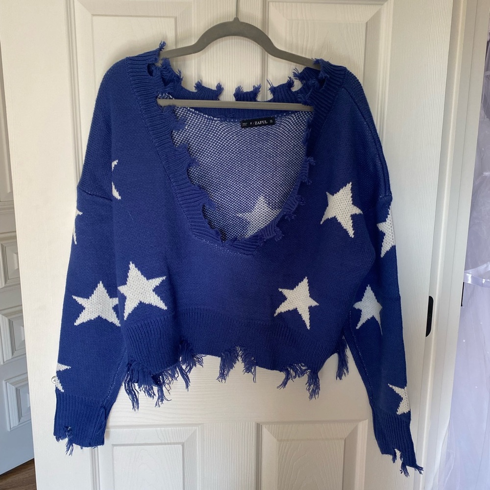 Relaxed Star Sweater